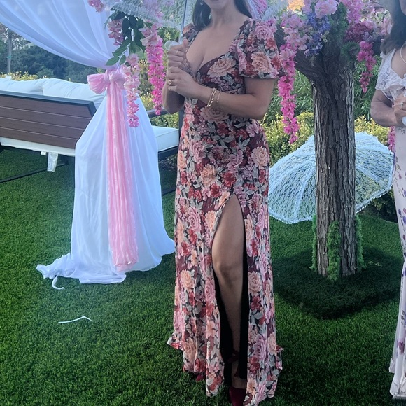 Floral Maxi Dress - Picture 3 of 6